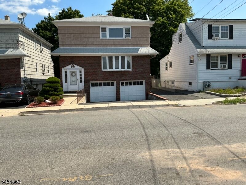 Property Photo:  545 Freeman St  NJ 07071 
