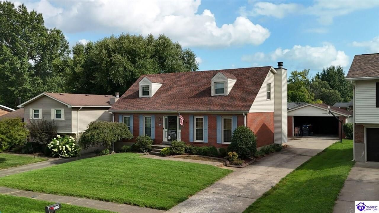 Property Photo:  2214 Alice Kay Drive  KY 40214 