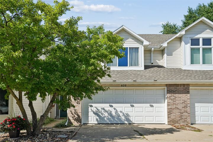 Property Photo:  2811 SE 22nd Street 820  IA 50320 