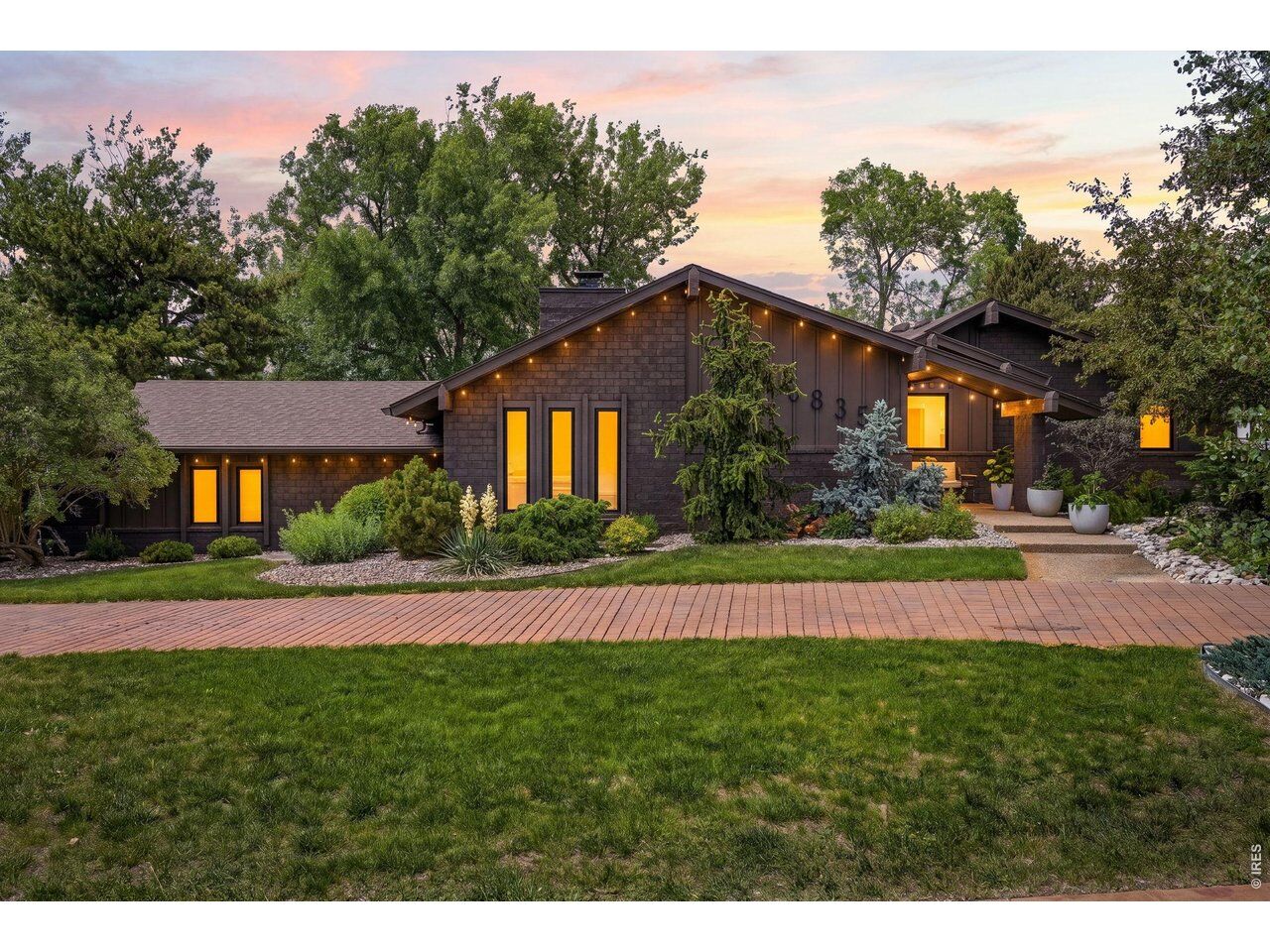 Property Photo:  8835 Pine Cone Ln  CO 80503 