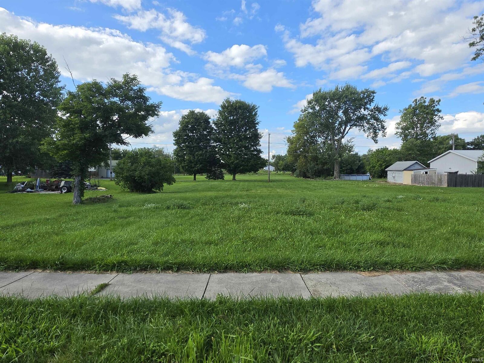 Property Photo:  607 Washington Street  IN 46785 