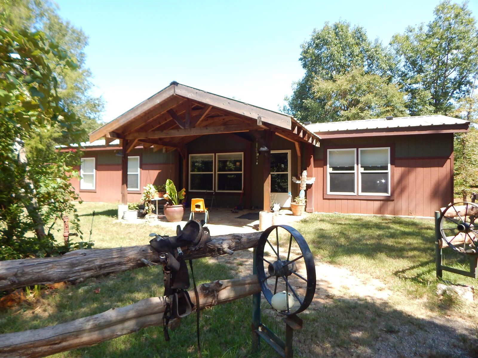 Property Photo: 2814 Hare Rd. TX 75644