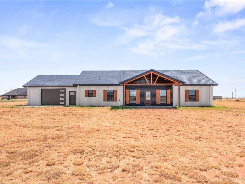 Property Photo:  1706 Fox Lane Road  TX 79316 