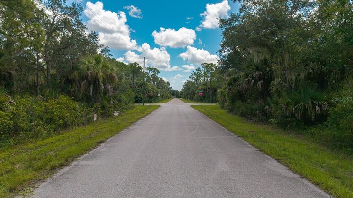 Property Photo: 14068 Carrie Avenue FL 33953