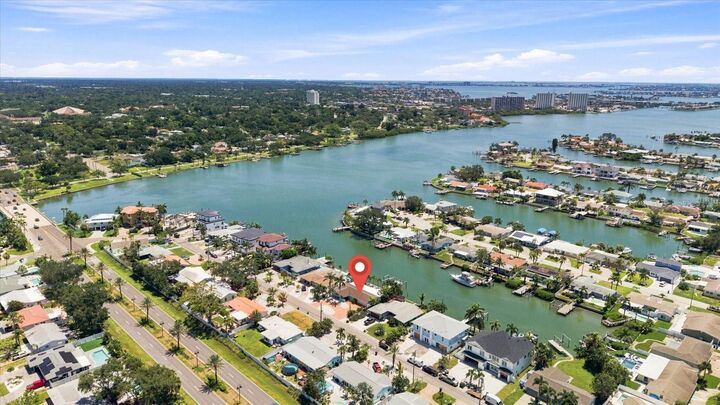 Property Photo:  7852 Causeway Boulevard S  FL 33707 