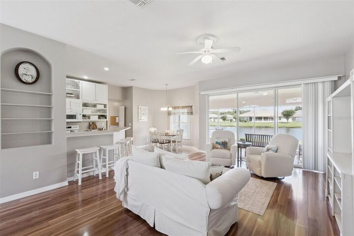 Property Photo: 3805 Laurel View Drive FL 34744