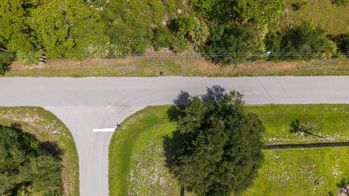 Property Photo: 14312 Mc Clellan Avenue FL 33953