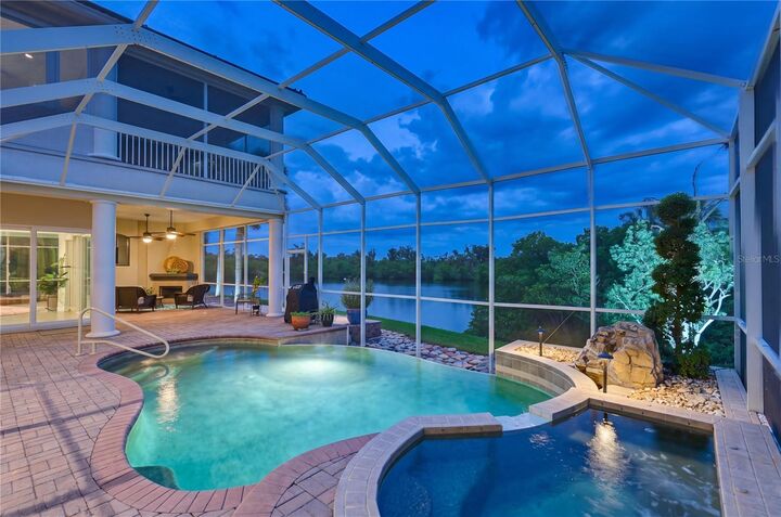 Property Photo:  11515 Savannah Lakes Drive  FL 34219 