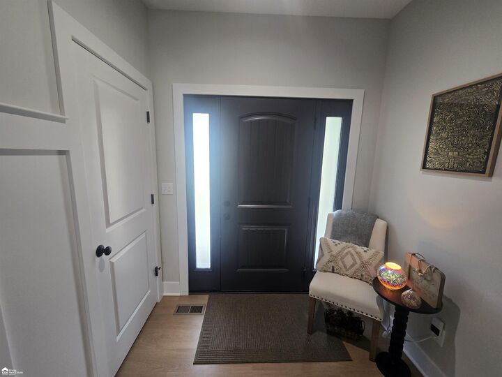 Property Photo:  615 Pineview Drive  MI 48809 