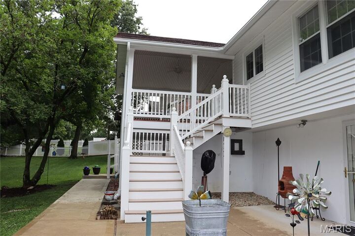 Property Photo: 5844 Pierwood Drive MO 63129