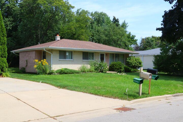 Property Photo:  3412 W Wanda Ave  WI 53221 