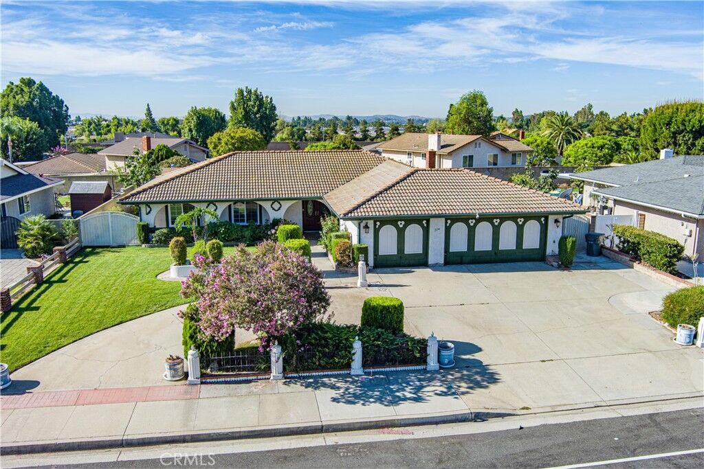 Property Photo:  2134 Baseline Road  CA 91750 