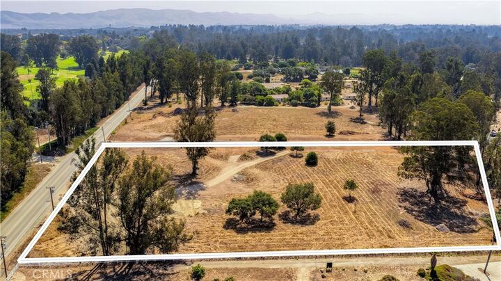 Property Photo:  54 Driftwood Canyon Lane  CA 93444 