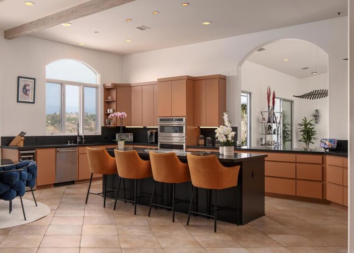 Property Photo:  30330 Via Maria Elena  CA 92003 