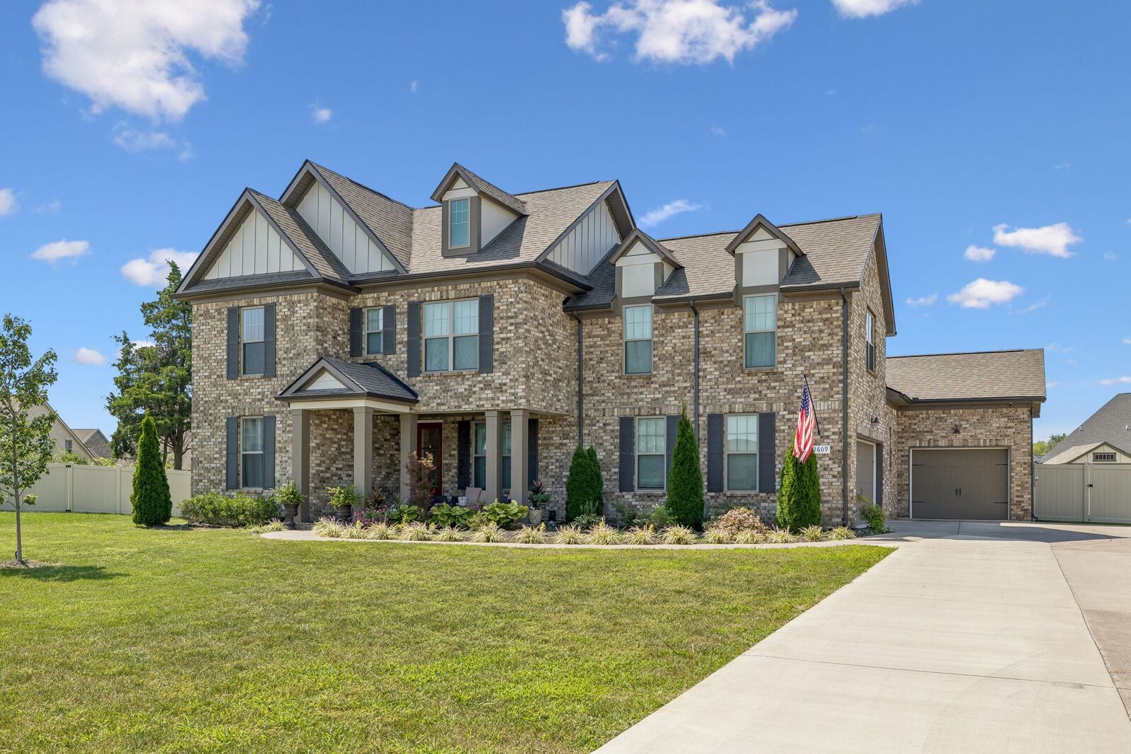 Property Photo:  2609 Moriches Ct  TN 37128 