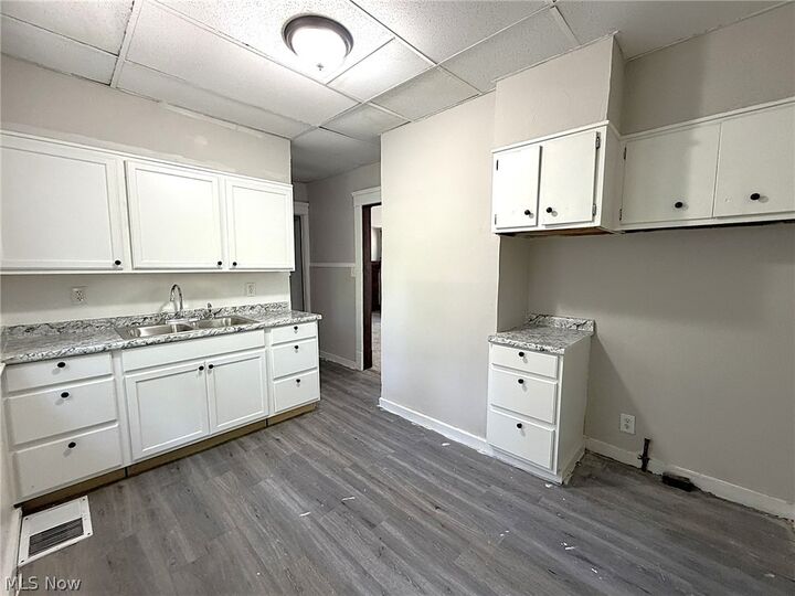 Property Photo: 9609 Yale Avenue OH 44108