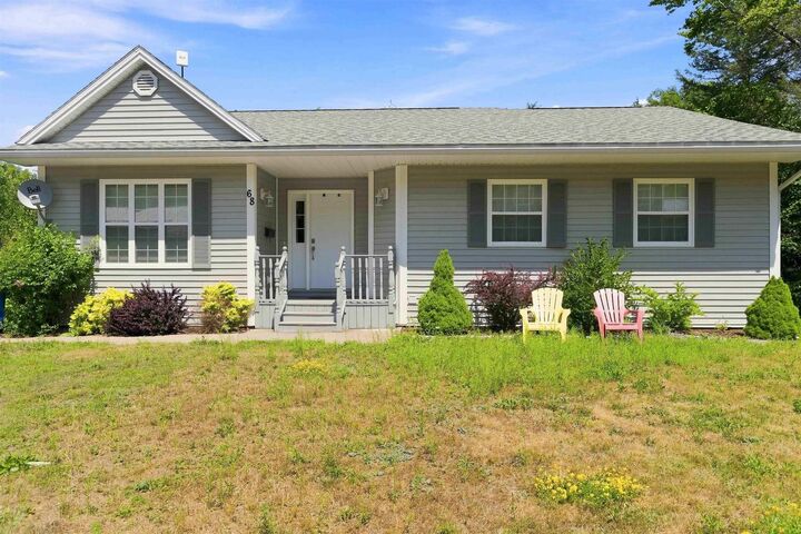 Property Photo: 68 Alicia Boulevard NS B4N 4Z8