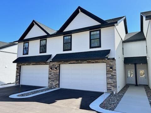 Property Photo:  3405 Douglas Drive N  MN 55422 