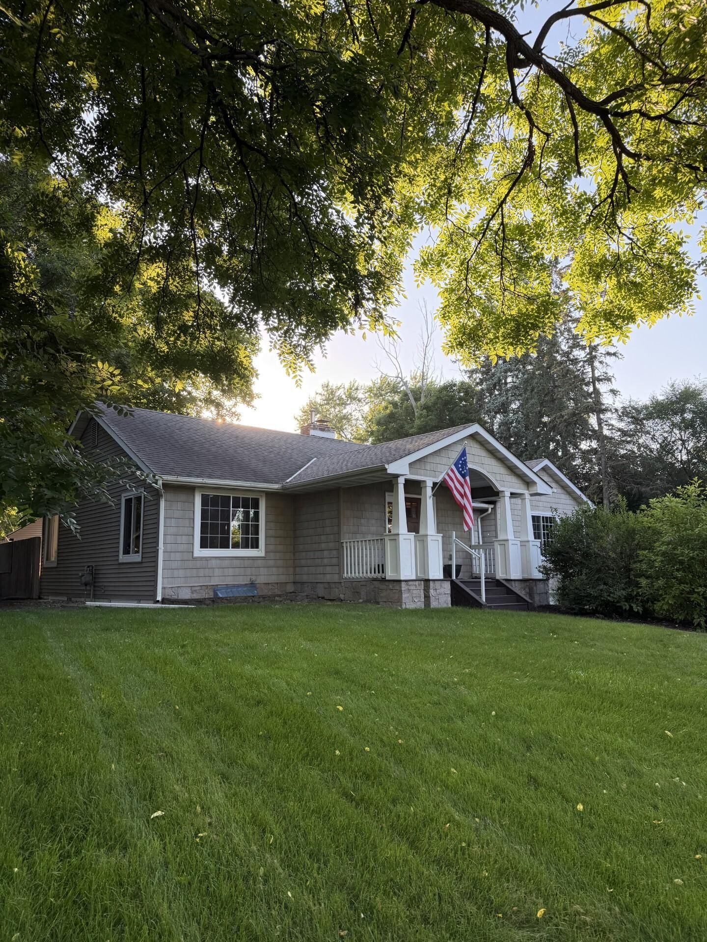 Property Photo:  5112 Willow Lane  MN 55345 