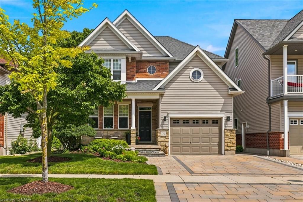 Property Photo: 70 Hawkswood Drive ON N2K 4J5