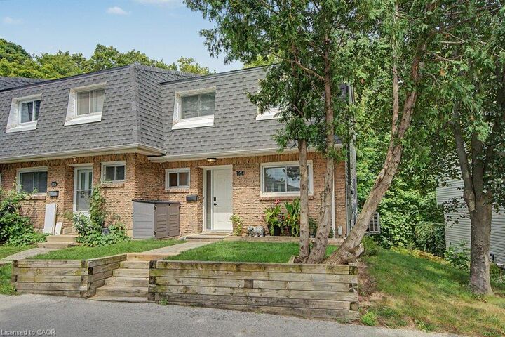 Property Photo:  2050 Upper Middle Road 164  ON L7P 3R9 