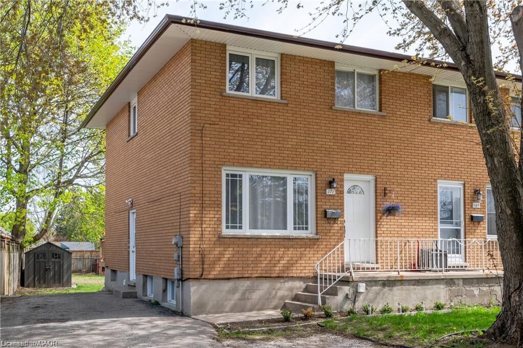Property Photo:  171 Kinzie Avenue Upper Unit  ON N2A 2J9 