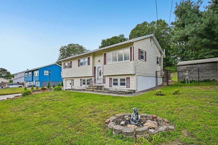 Property Photo:  12 Barnard Rd  MA 01843 