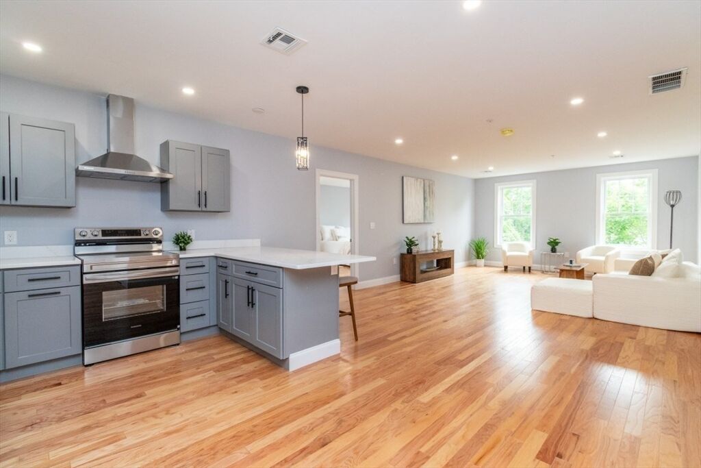 Property Photo:  585 Washington Street 307  MA 02169 