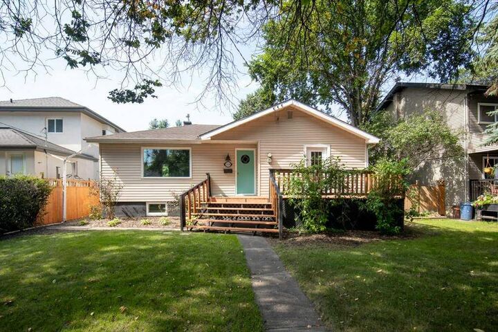 5330 42A Avenue — photo 1