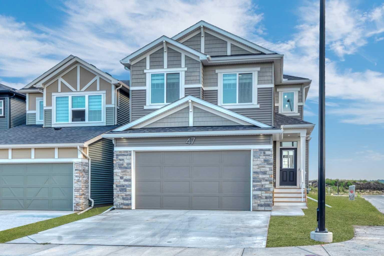 Property Photo: 47 Legacy Glen Heights SE AB T2X 5Z6