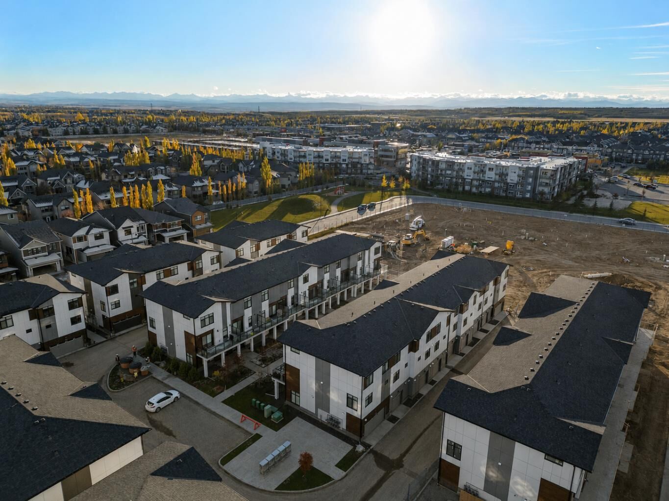 Property Photo: 8235 8 Avenue SW 414 AB T3H 6H2