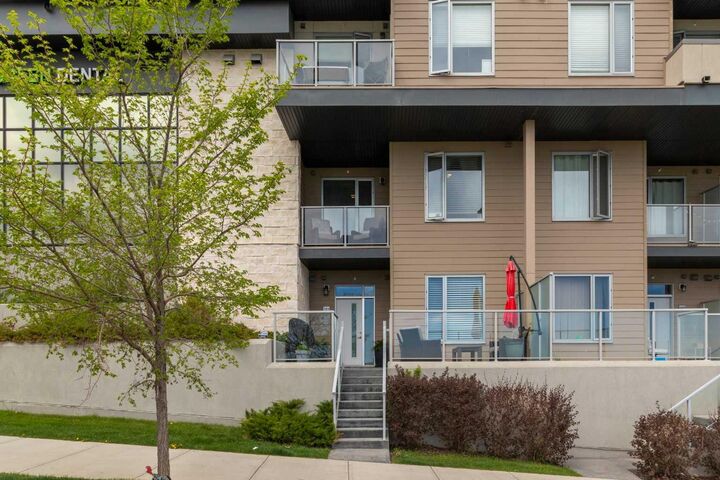Property Photo:  30 Shawnee Common SW 101  AB T2Y 0R1 