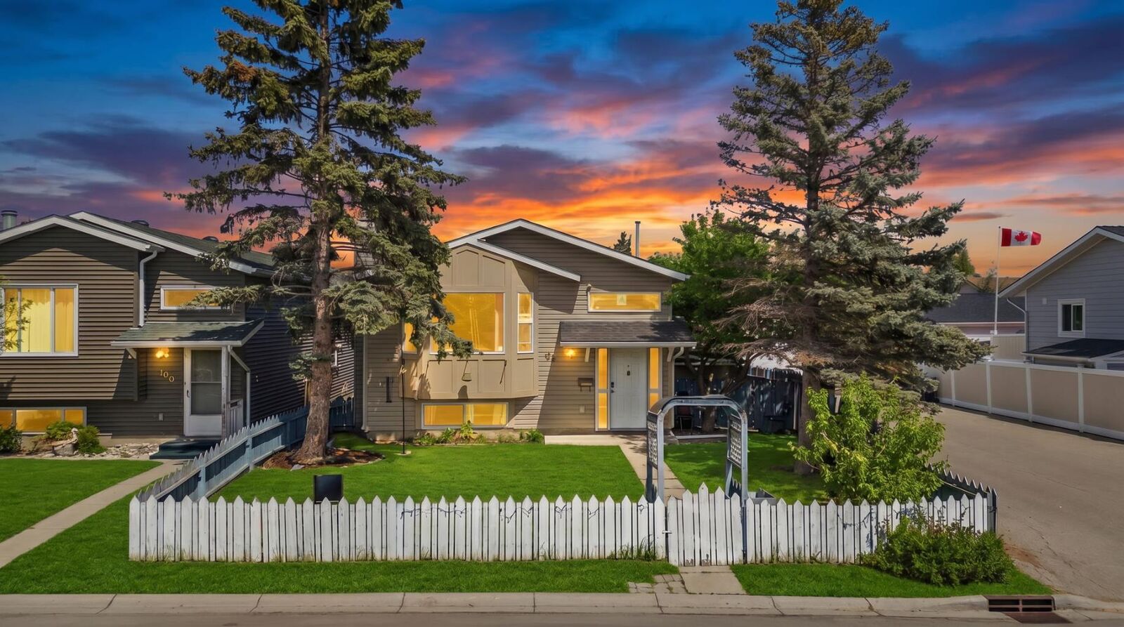 Property Photo: 96 Falshire Close NE AB T3J 3A7