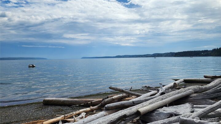 Property Photo:  176  Driftwood Shores Road  WA 98282 