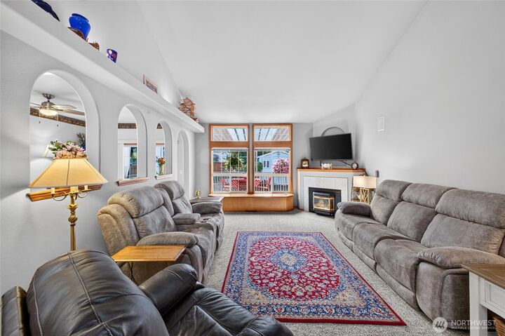 Property Photo:  11316  88th Avenue E  WA 98373 