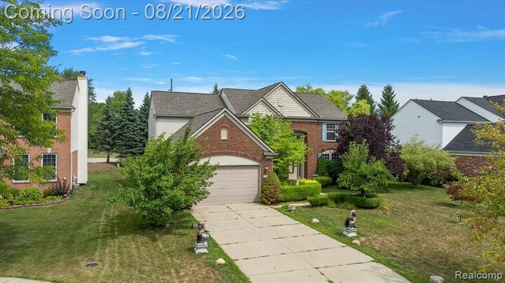 Property Photo:  34827 Fontana Drive  MI 48312 