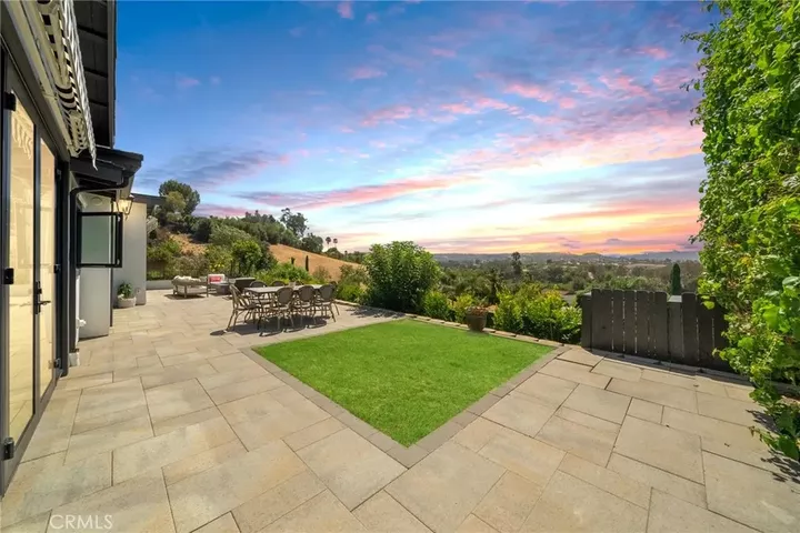 Property Photo:  29161 Aloma  CA 92677 