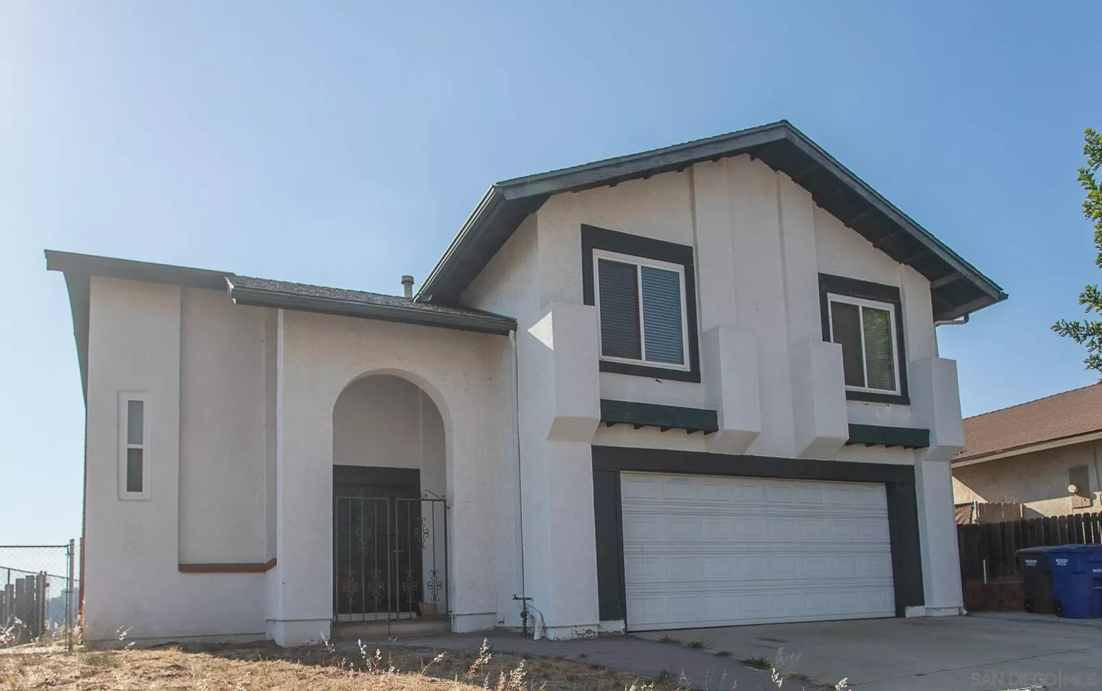 Property Photo:  1660 Lomacita Terrace  CA 92021 