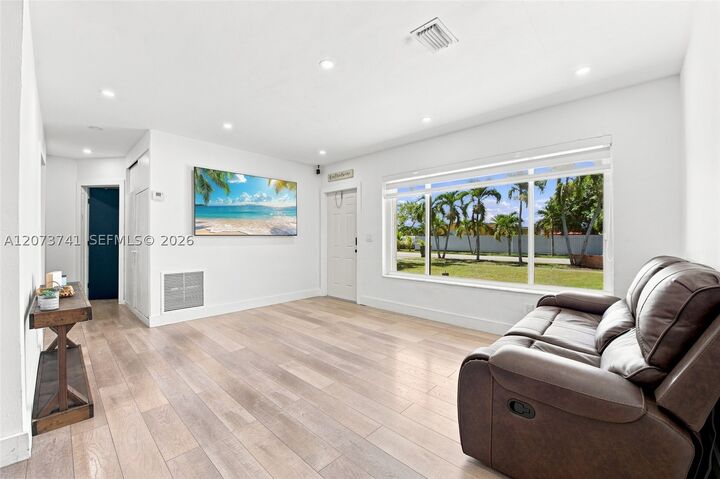 Property Photo: 681 W 55th Pl FL 33012