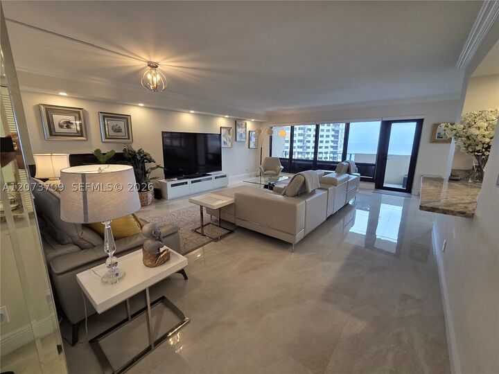 Property Photo:  4900 N Ocean Blvd 912  FL 33308 