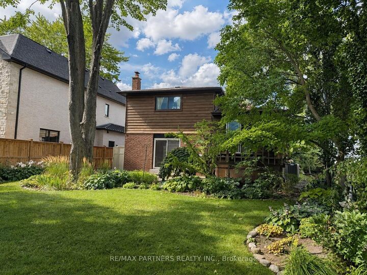 Property Photo: 23 Pomander Road ON L3R 1X5