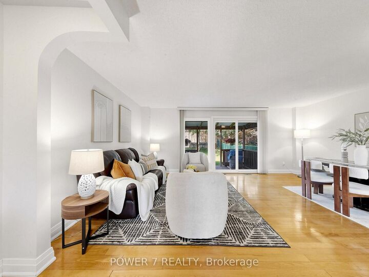Property Photo: 18 Sprucewood Court ON M1W 2K3