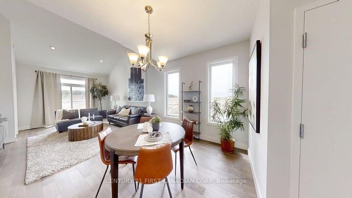 Property Photo: 1233 Tulloch Avenue ON N6M 0L8