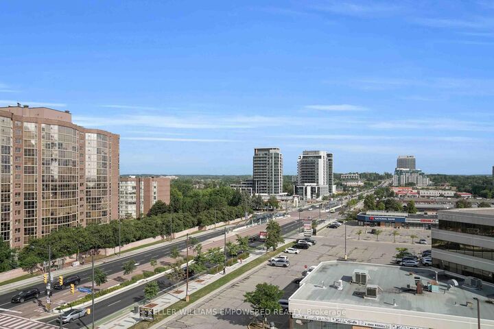 Property Photo:  9471 Yonge Street N 811  ON L4C 0Z5 