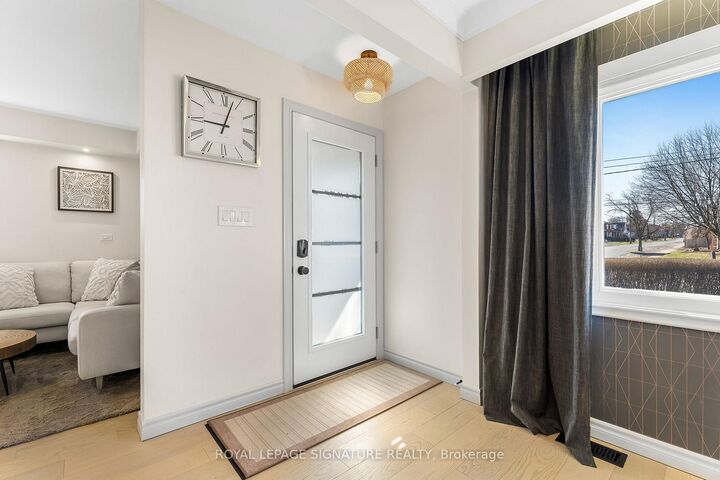 Property Photo: 111 Eastchester Avenue N Upper ON L2P 2Y9