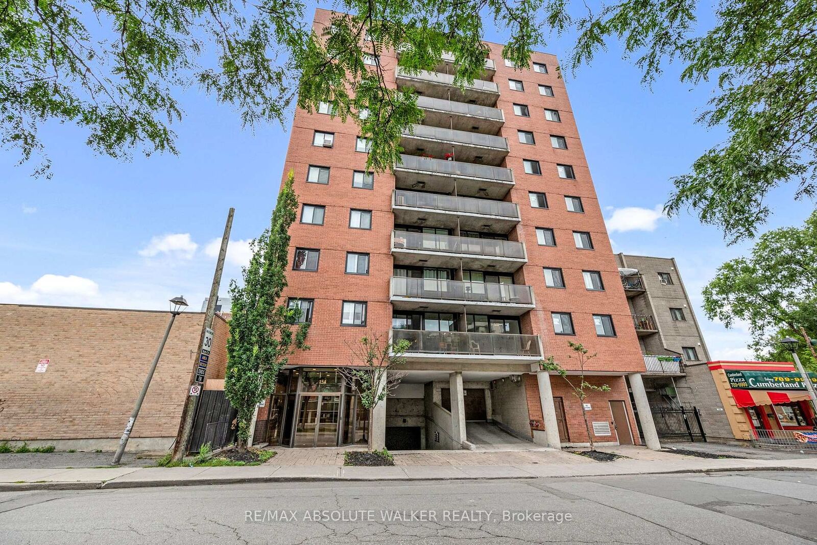 Property Photo:  154 Nelson Street 902  ON K1N 7R5 