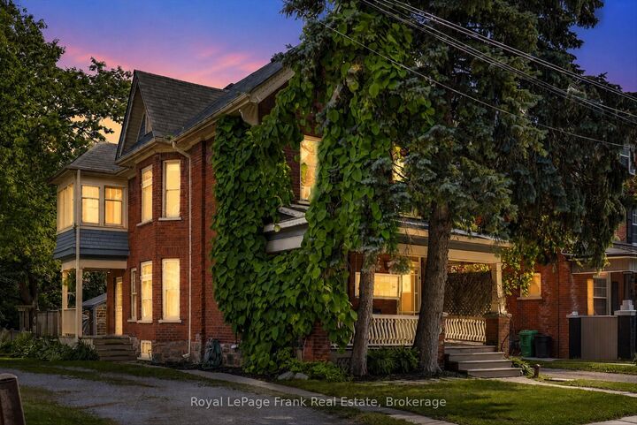 Property Photo:  121 Romaine Street  ON K9J 2C1 