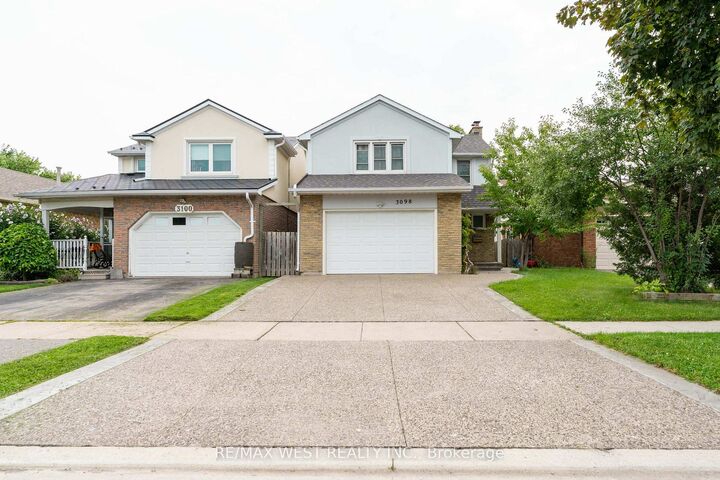 Property Photo: 3098 Driftwood Drive ON L7M 1X6