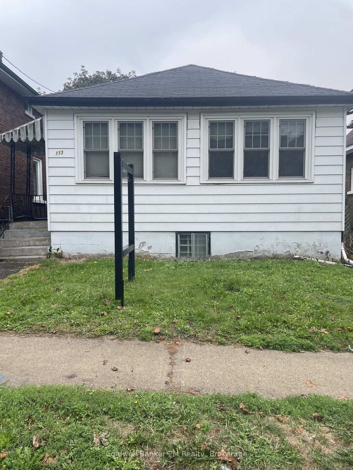 113 Elgin Street W — photo 1