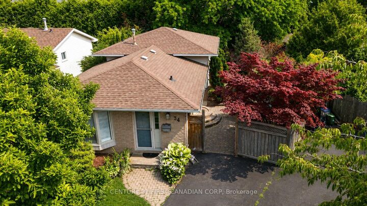 Property Photo:  34 Speight Court  ON N5V 3J3 